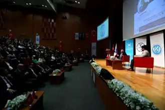 Büyükkılıç, Gençlerle Kariyerini Paylaştı