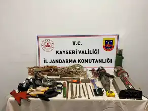 Kayseri'de Define Avcıları Yakalandı!