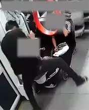 Kayseri'de Tramvay Vandalizmi: 13 Yaşındaki Çocuğun 39 Suç Kaydı!