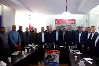 2025 Süt Fiyatı: Üreticiler 17,15 TL'yi Değerlendirdi