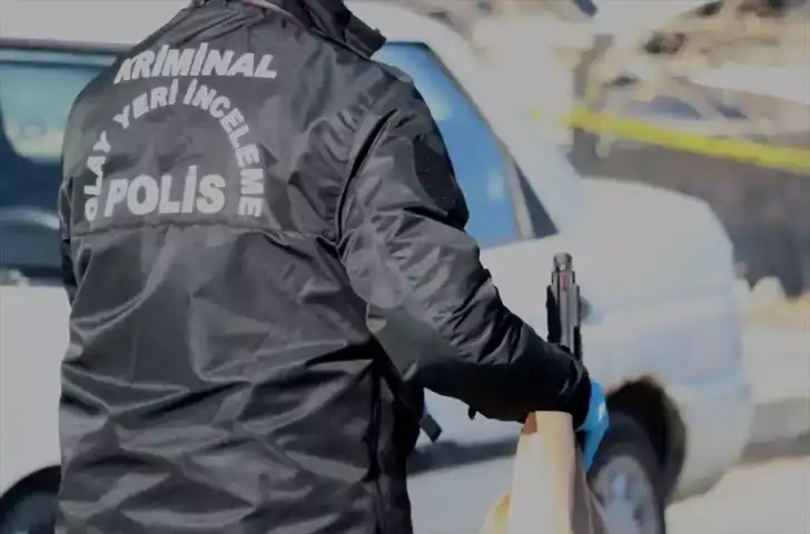 7 Yaşındaki Oğlunu Vuran Baba Teslim Oldu