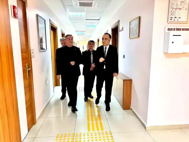 Özdoğan'dan Korunma Altındaki Çocuklara Ziyaret