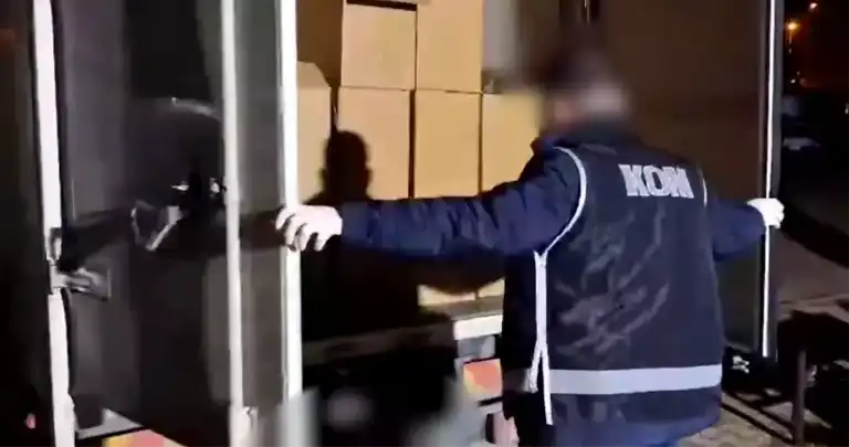 Kayseri'de 1 Ton Kaçak Tütün Ele Geçirildi