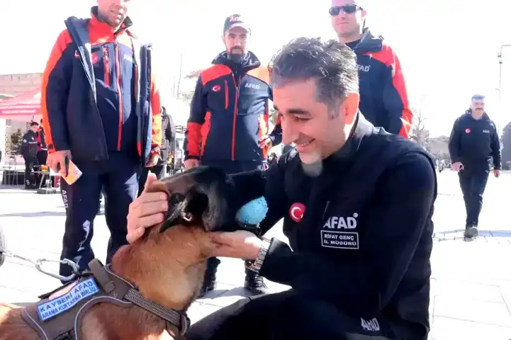 Kayseri'de Deprem Haftası Etkinlikleri Başladı