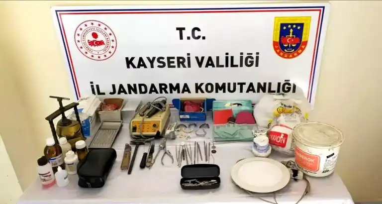 Kayseri'de Diplomasız Dişçi Yakalandı