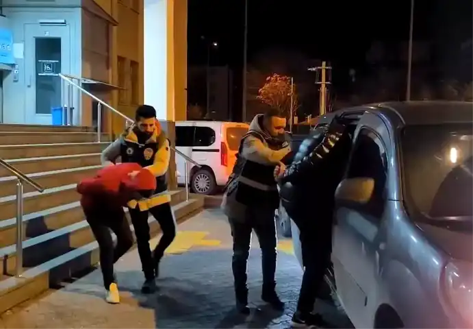 Kayseri'de 3 Ev Hırsızı Yakalandı