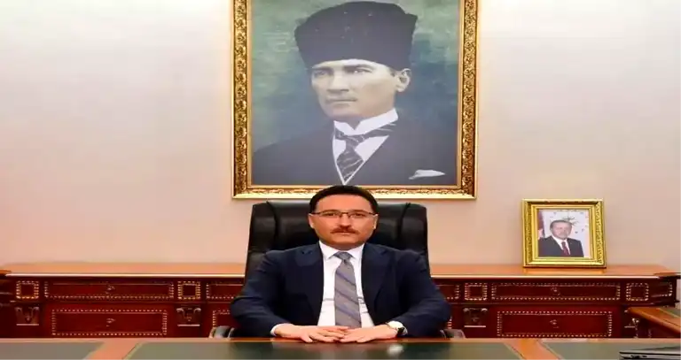Vali Çiçek'ten Gazetecilere 10 Ocak Mesajı